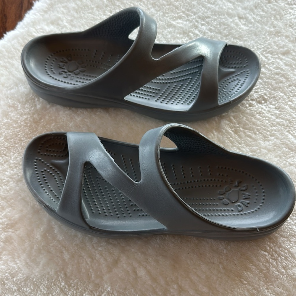 Dawgs Gray Slide Sandals